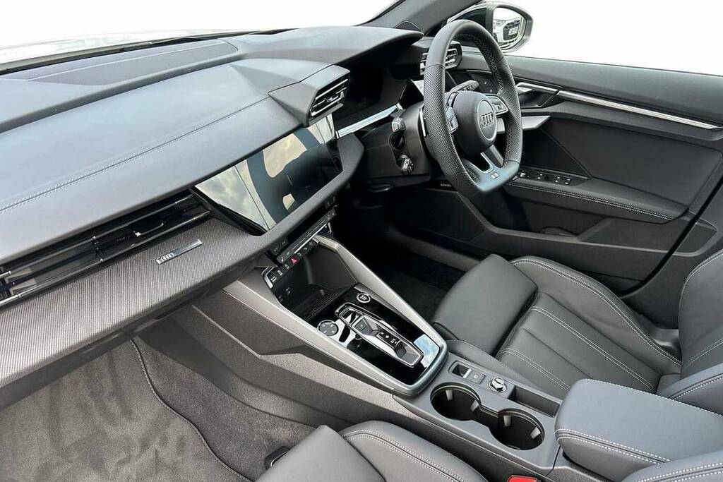 Audi A3 1.5 Tfsi 150 Black Edition S Tronic White #2