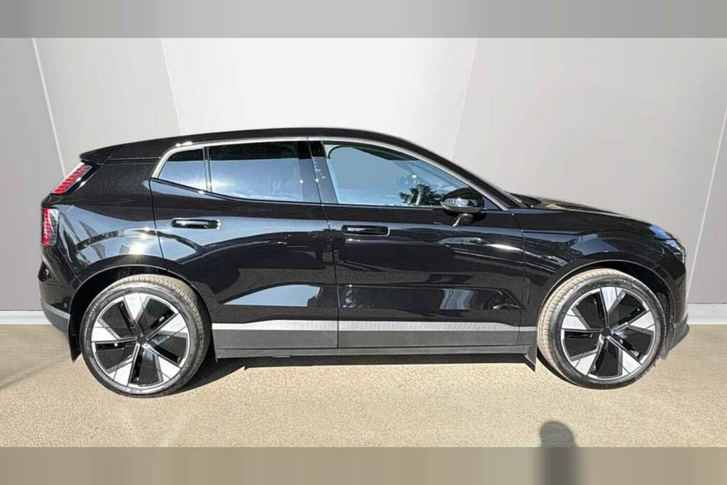 Volvo EX30 200Kw Sm Extended Range Ultra 69Kwh Black