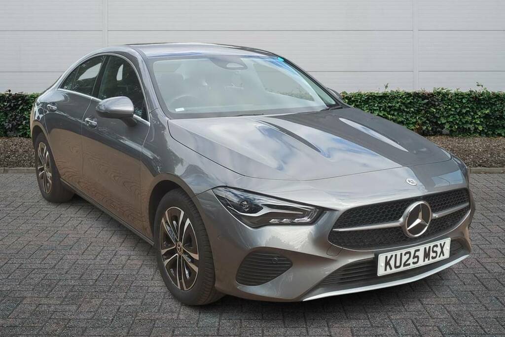 Mercedes-Benz CLA Class 180 Sport Edition Tip Grey