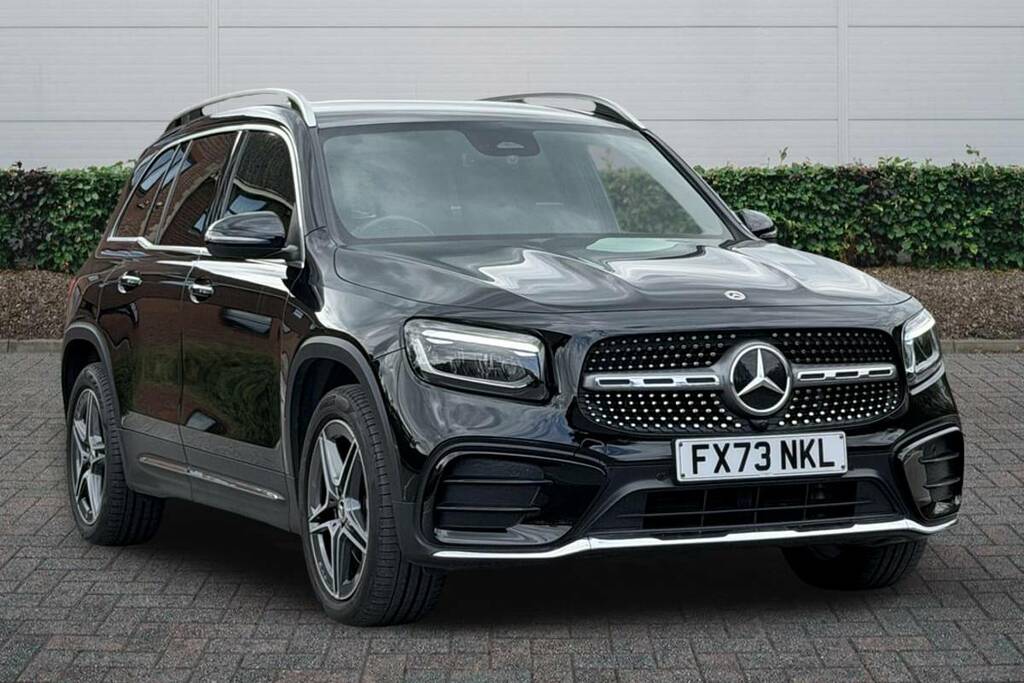 Mercedes-Benz GLB Class 200D Amg Line Executive 8G-tronic Black