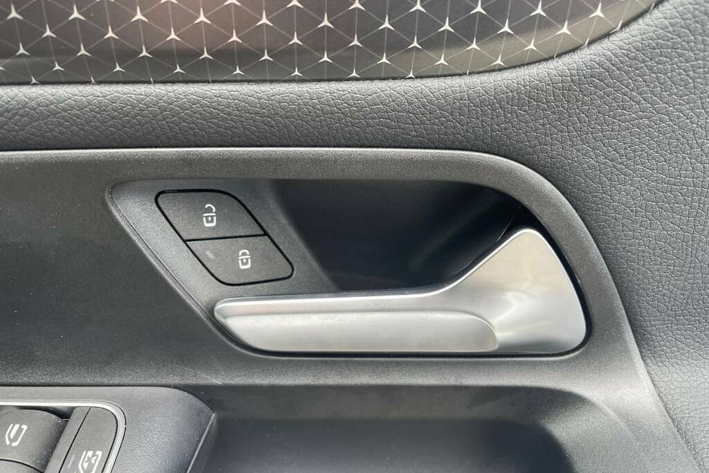 Mercedes-Benz EQA 250 140Kw Sport Executive 70.5Kwh Grey #6