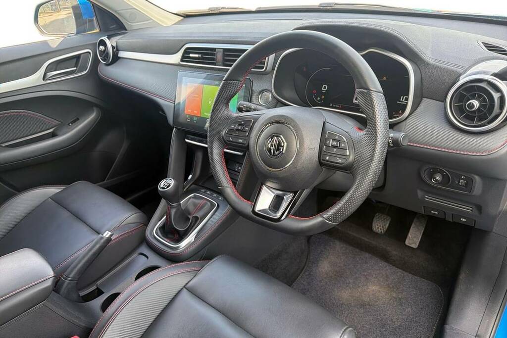 MG ZS 1.0T Gdi Exclusive KN24LSV Blue #4