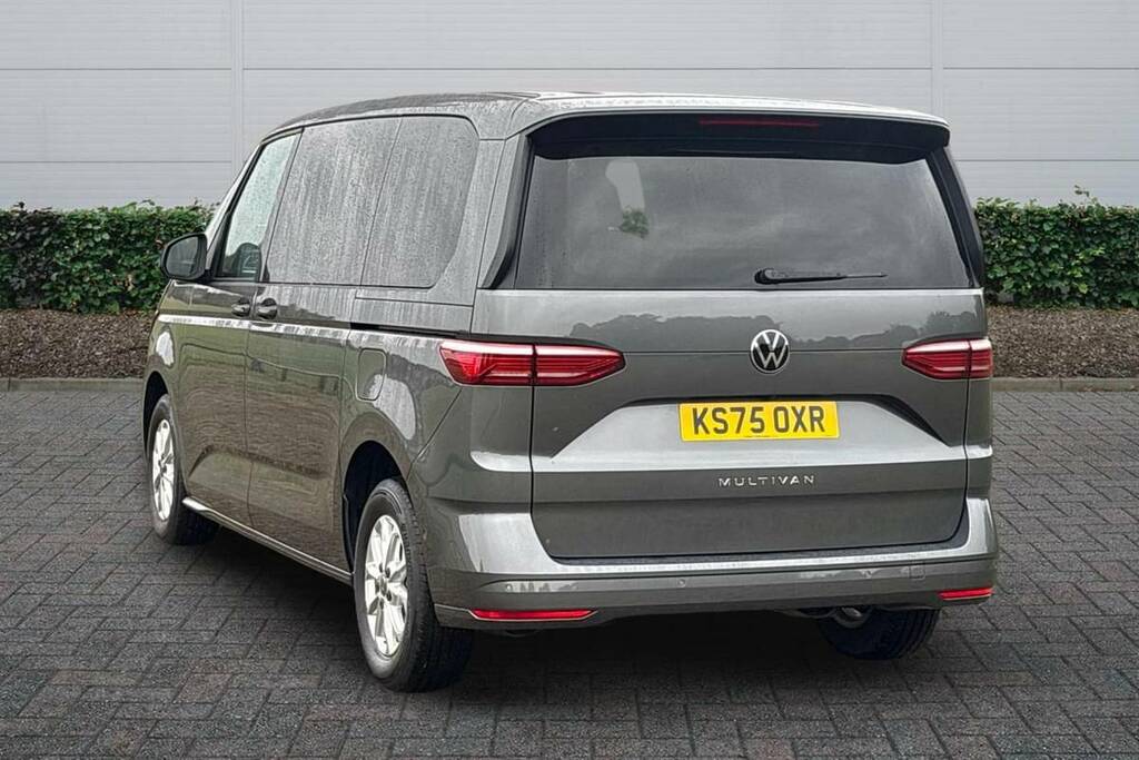 Volkswagen Multivan 2.0 Tdi Life Dsg Grey #5