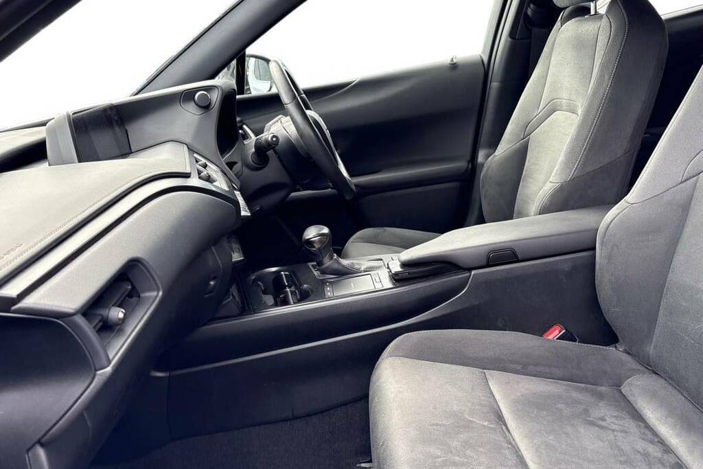 Lexus UX 250H 2.0 Cvt Without Nav FY71DFG Grey #5