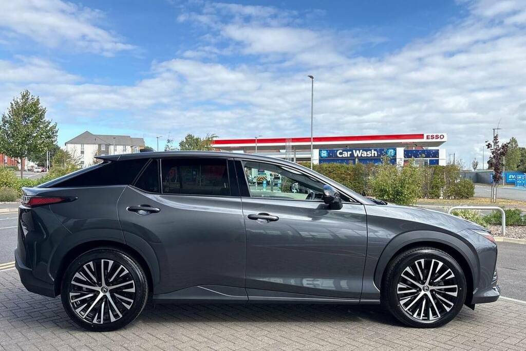 Lexus RZ 450E Premium Plus Black #23