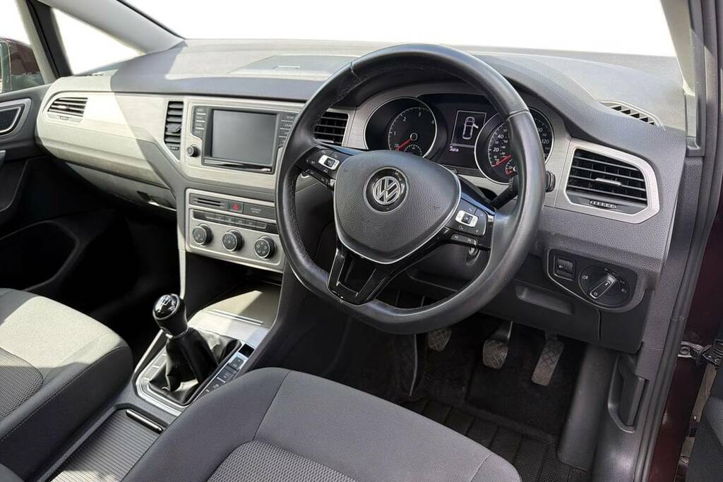 Volkswagen Golf SV 1.6 Tdi 115 Se Black #4
