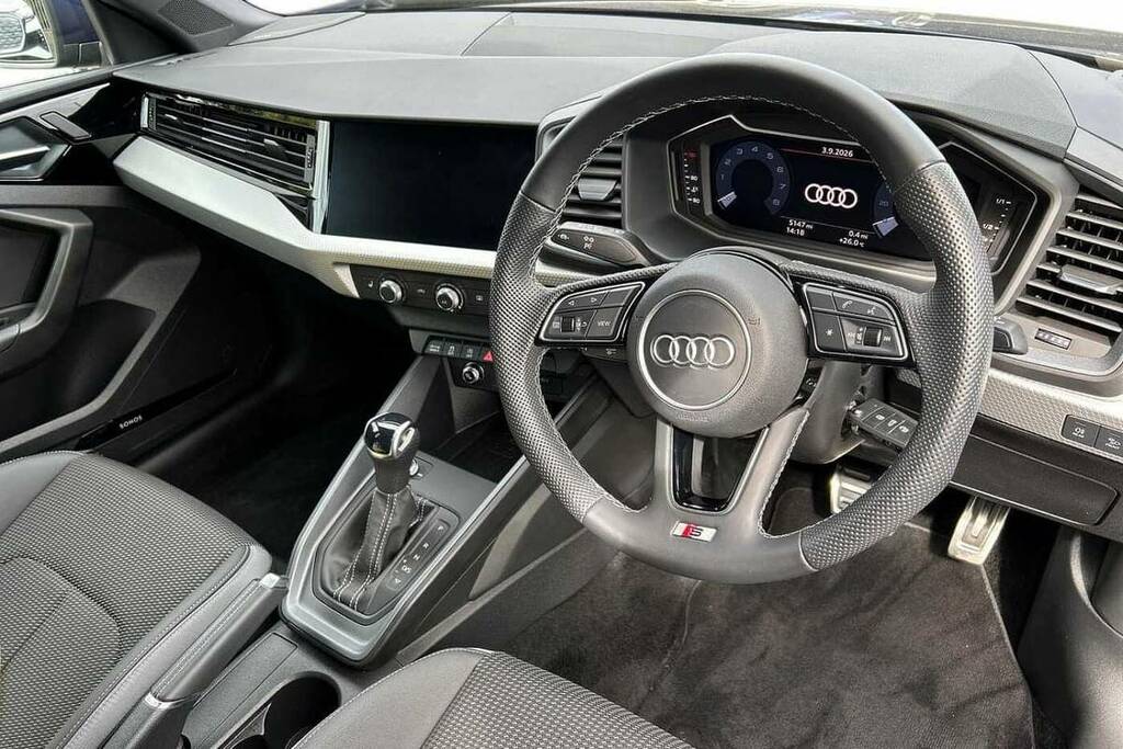 Audi A1 35 Tfsi S Line S Tronic BJ74NFE Blue #6