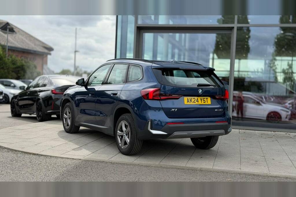 BMW X1 Sdrive 20I Mht Sport Step AK24YST Blue #2