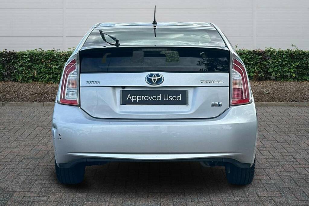 Toyota Prius 1.8 Vvti T Spirit Cvt Silver #4