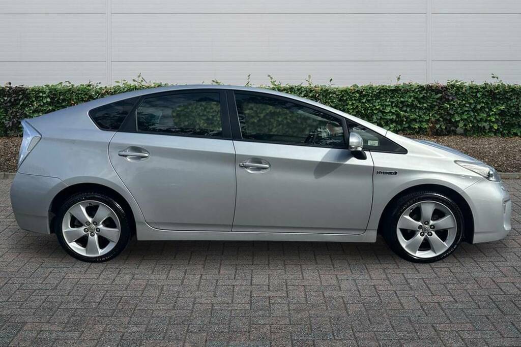 Toyota Prius 1.8 Vvti T Spirit Cvt Silver #5