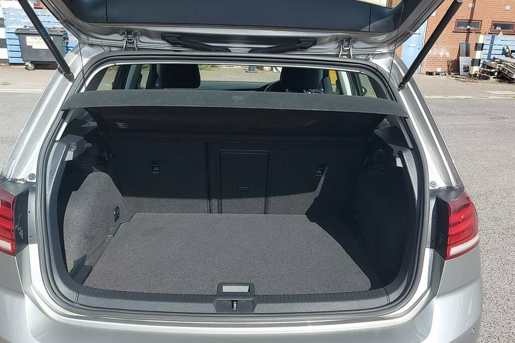Volkswagen Golf 1.4 Tsi Se Nav Silver #2