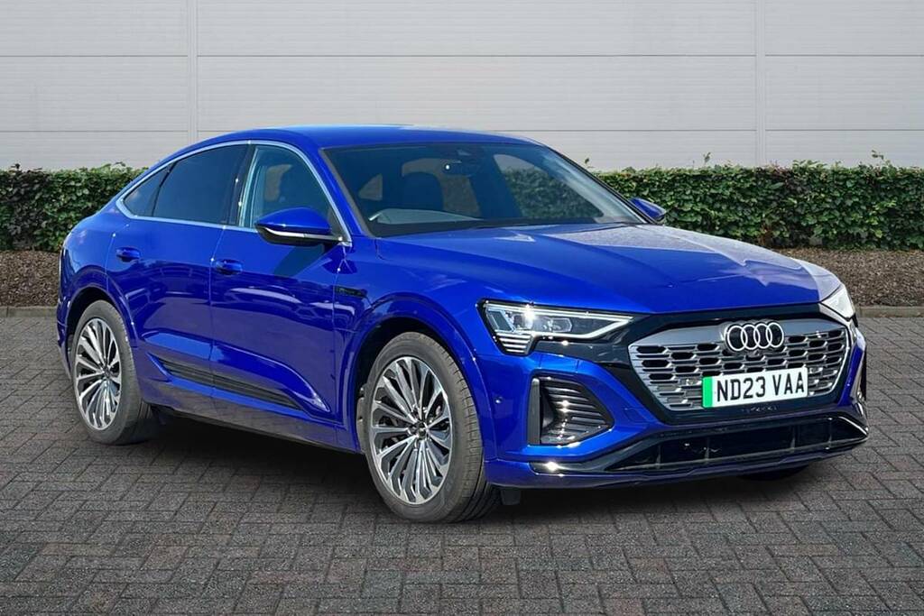 Audi Q8 e tron 300Kw 55 Quattro 114Kwh S Line Blue