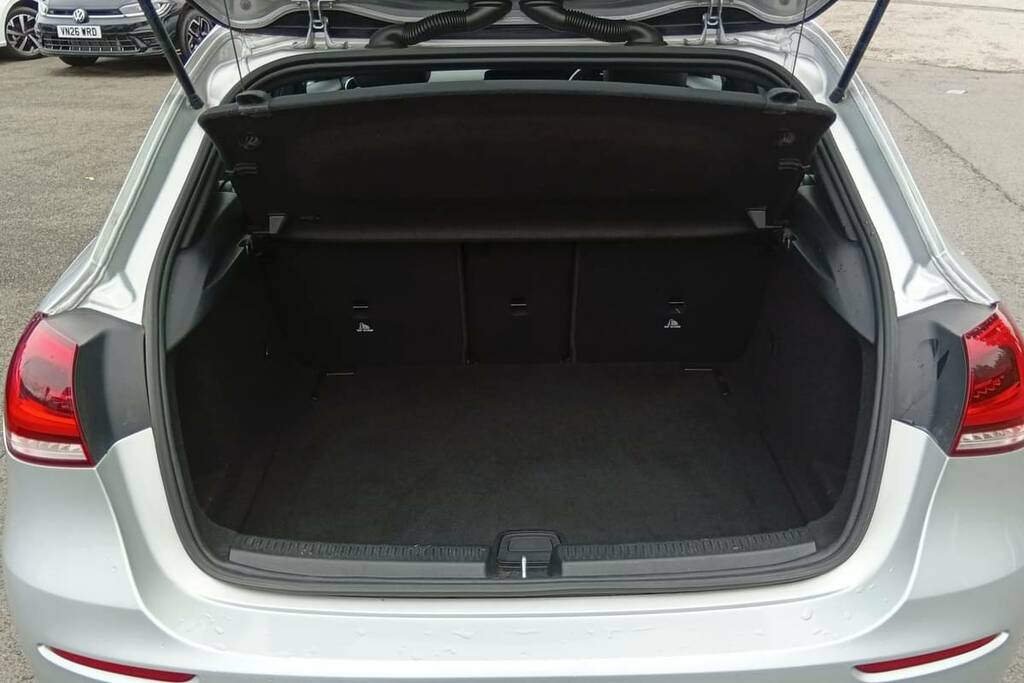 Mercedes-Benz A Class A200d Sport Silver #2