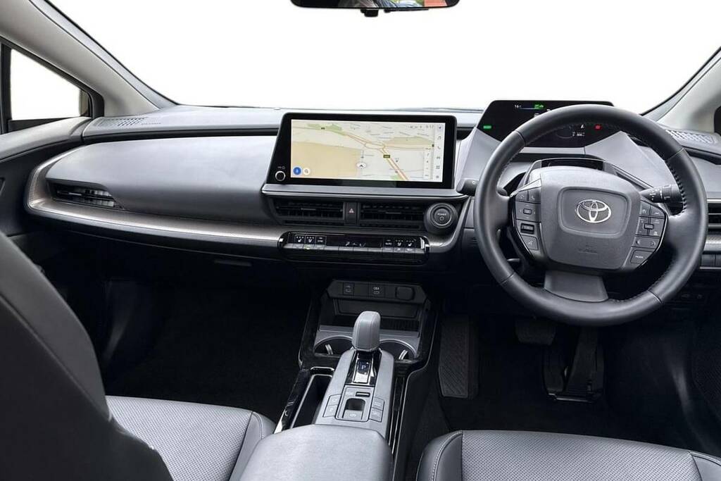 Toyota Prius Excel White #8