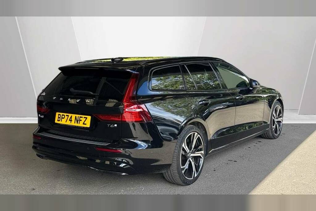 Volvo V60 2.0 T6 350 Phev Plus Dark Awd Black #4