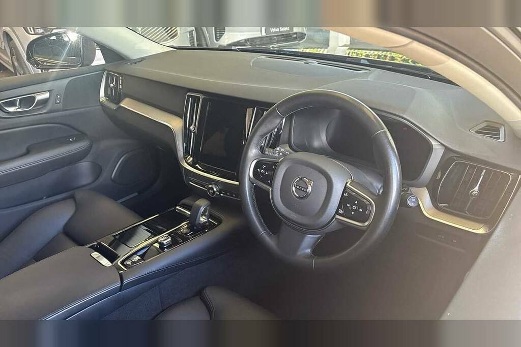 Volvo V60 2.0 T6 350 Phev Plus Dark Awd Black #6