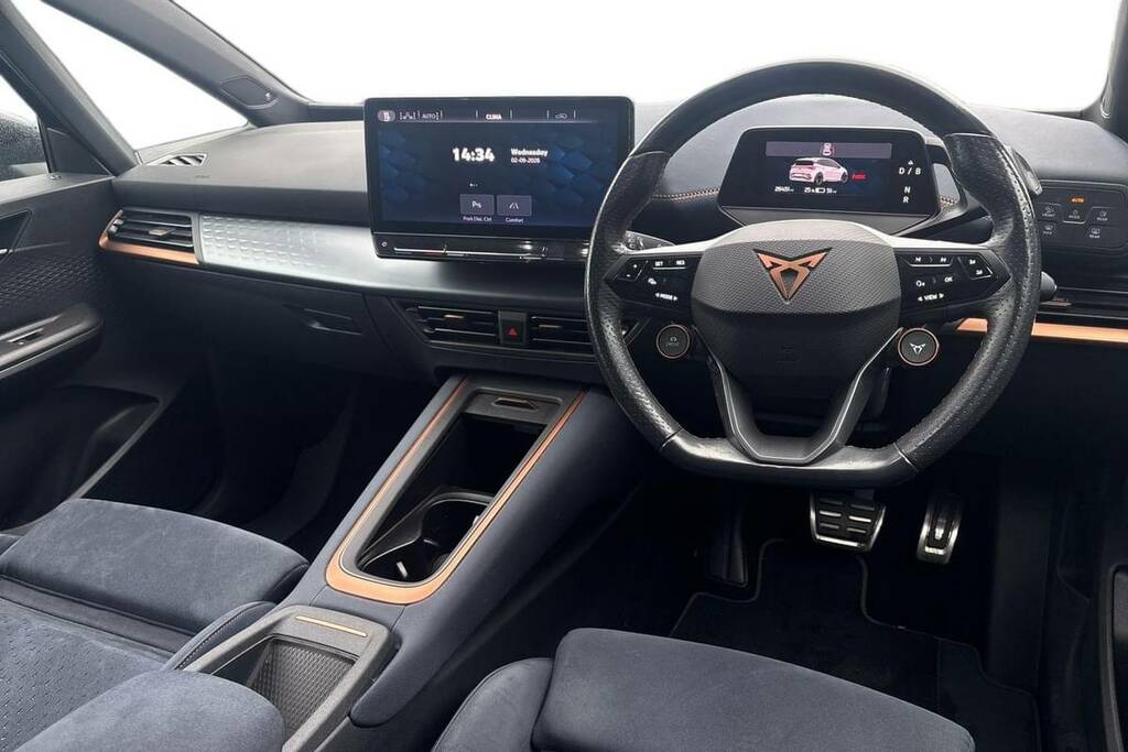 Cupra Born 169Kw E-boost V3 58Kwh Grey #4