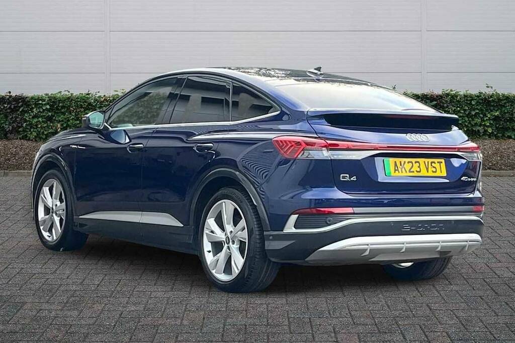Audi Q4 E Tron 150Kw 40 82Kwh S Line Blue #3