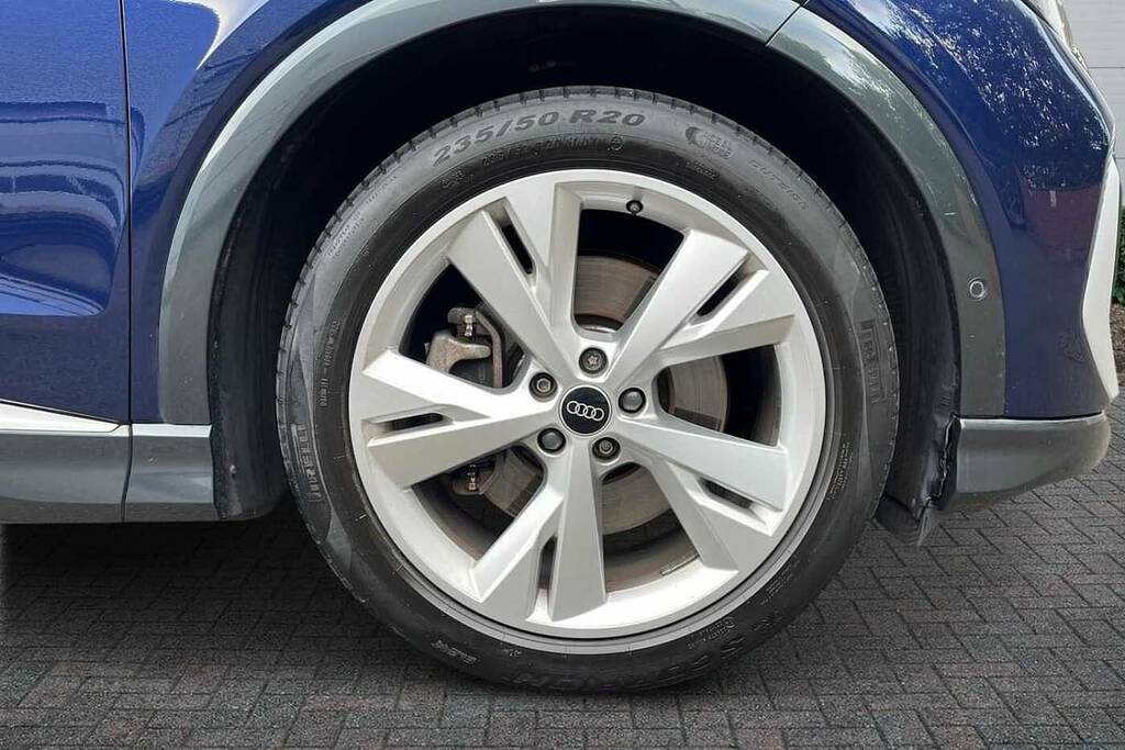 Audi Q4 E Tron 150Kw 40 82Kwh S Line Blue #5