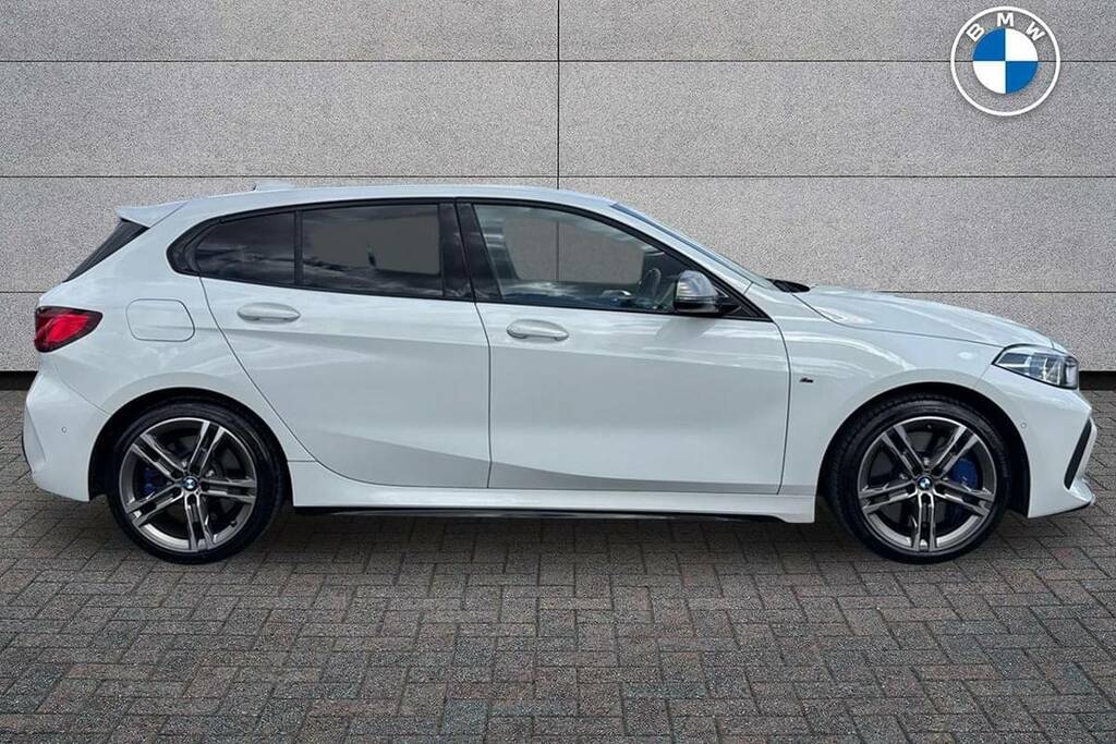 BMW 1 Series M135i Xdrive Step FV69ATX White #3