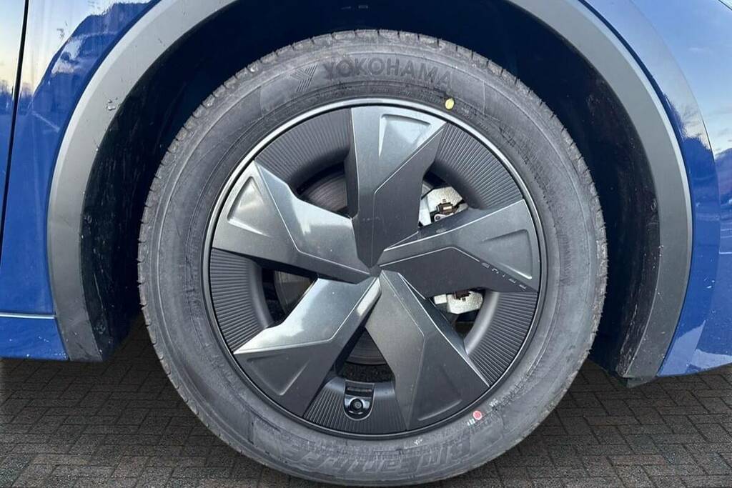 Toyota Prius 2.0 Phev Design Cvt Blue #6