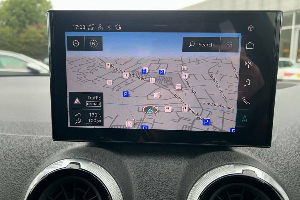 Audi Q2 35 Tfsi Black Edition S Tronic  Grey #3