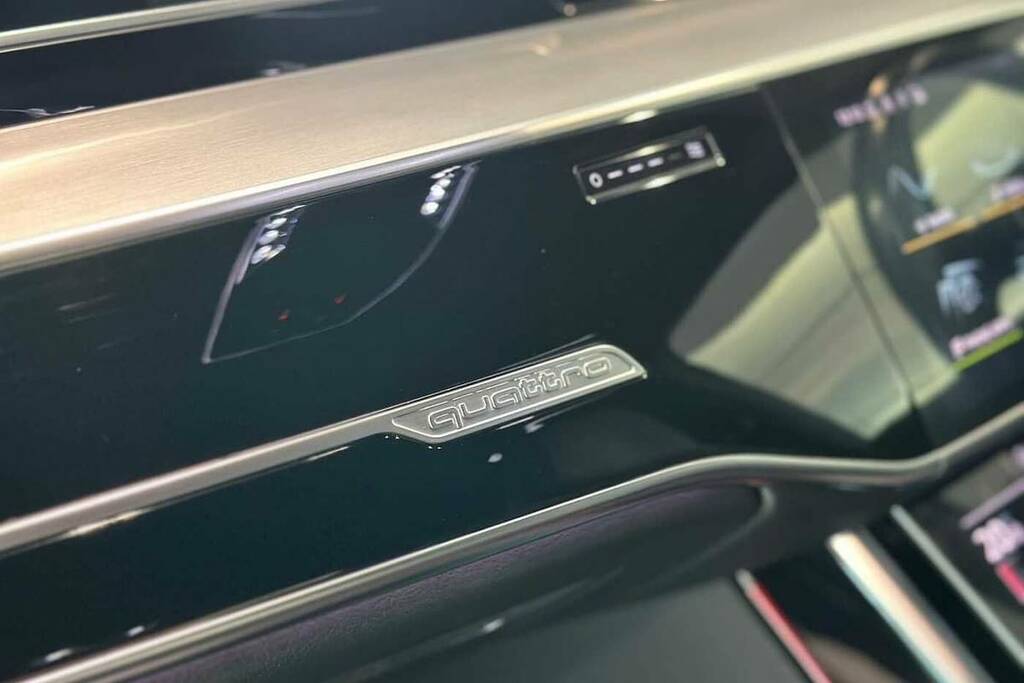 Audi A8 Tfsi Quattro Black Edition Blue #32