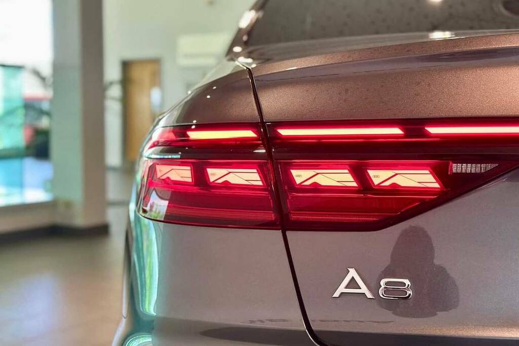 Audi A8 Tfsi Quattro Black Edition Blue #30