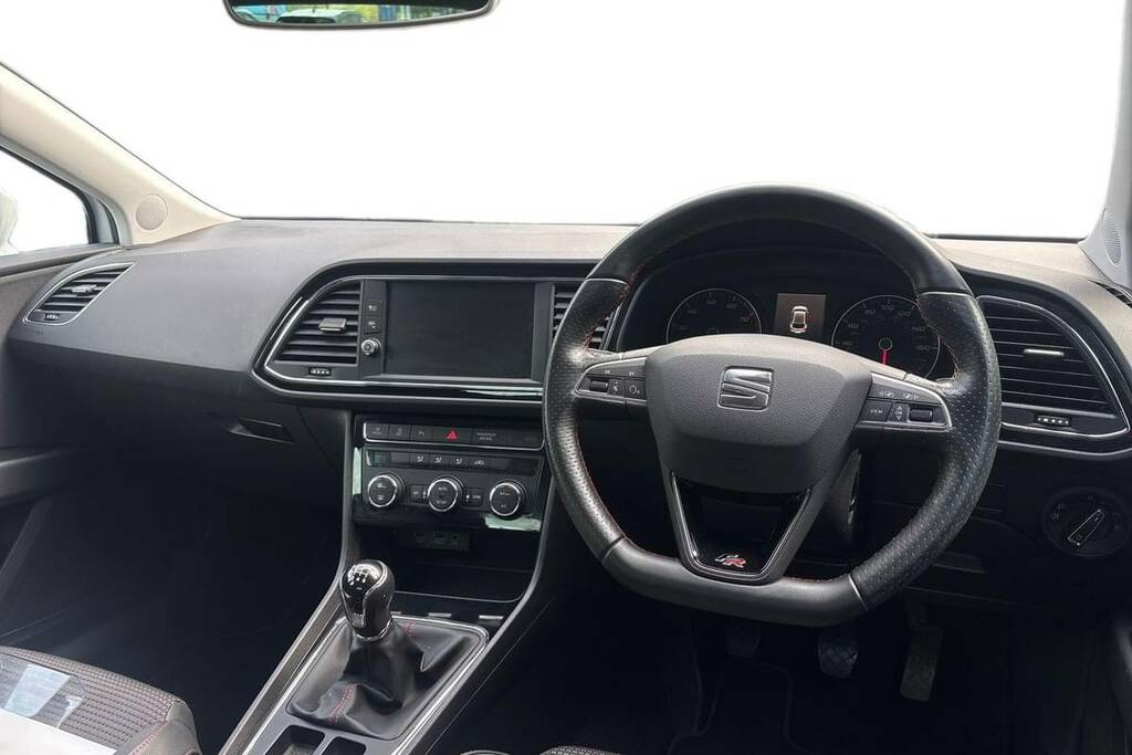 Seat Leon 1.5 Tsi Evo Fr Ez BV69GWU White #4