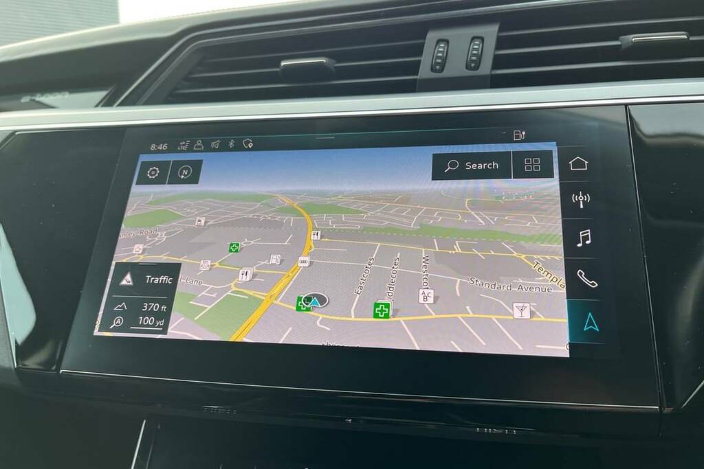 Audi E-tron 55 Quattro 265 Kw White #9