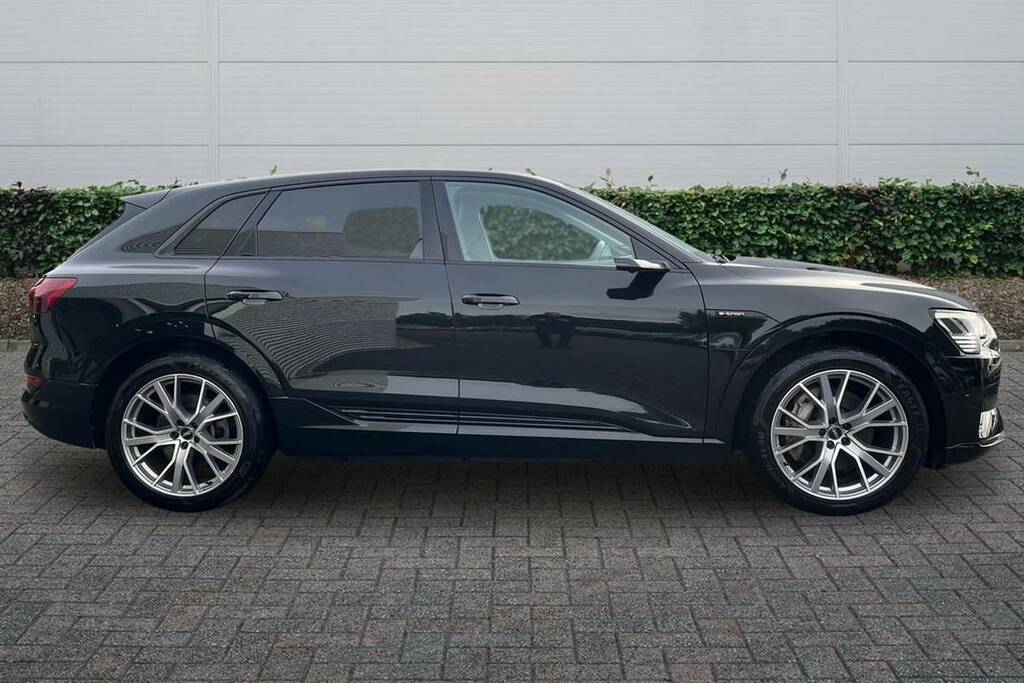 Audi E-tron 55 Quattro 265 Kw White #13