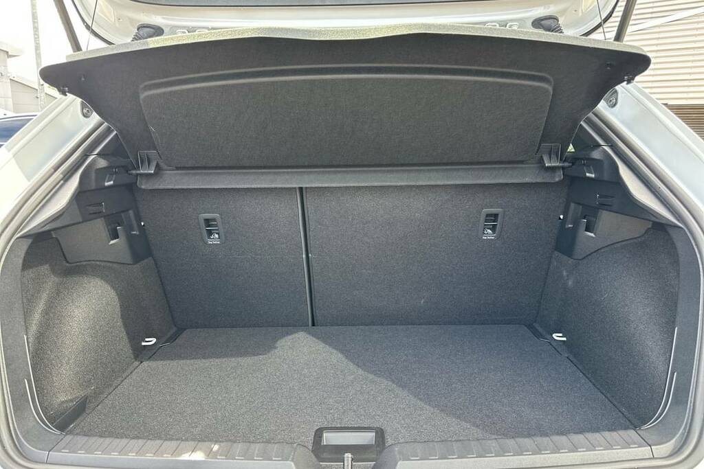 Audi A1 30 Tfsi Black Edition S Tronic BG26OZN White #2
