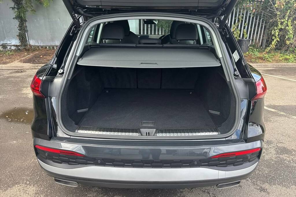 Audi Q5 2.0 Tfsi Quattro Sport S Tronic Black #2