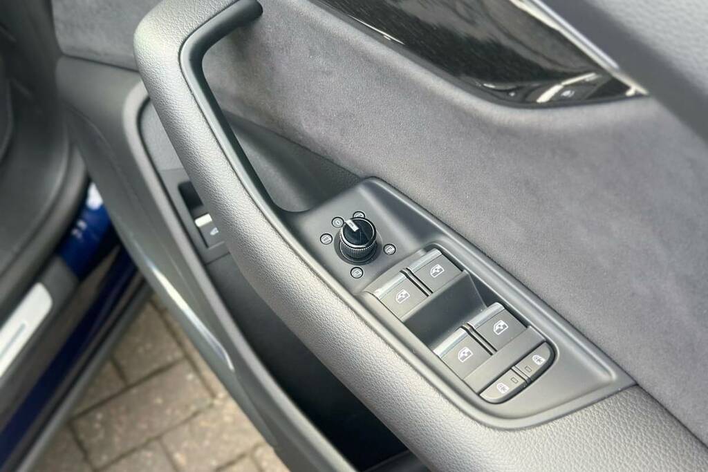 Audi Q8 50 Tdi Quattro Black Edition Tiptronic Blue #6