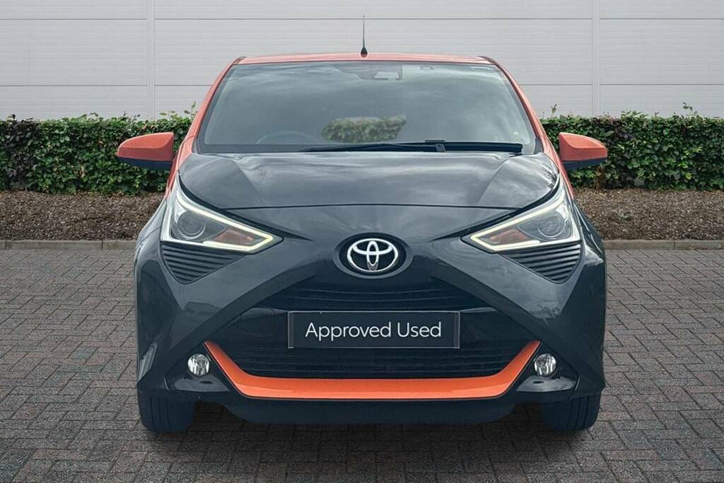 Toyota Aygo 1.0 Vvt-i Jbl Edition Grey #2
