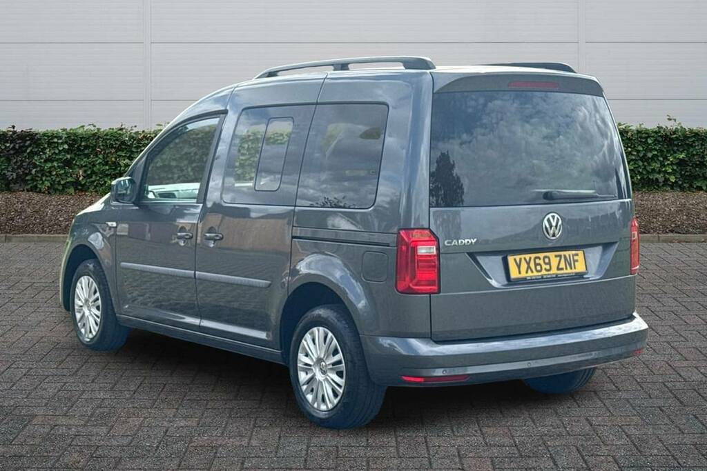 Volkswagen Caddy Life 2L Null Red #7