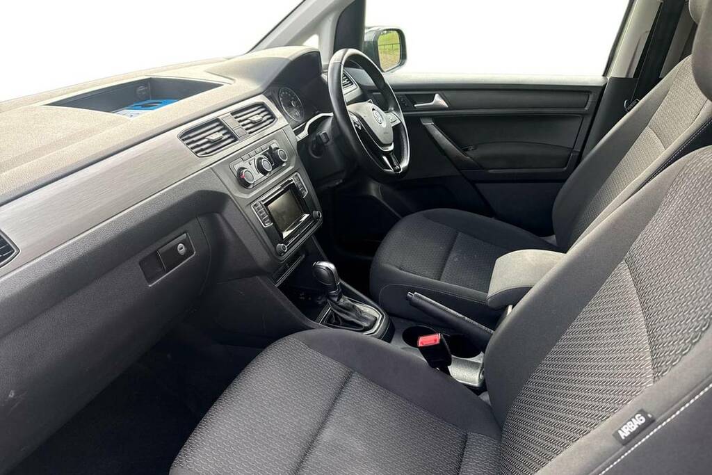 Volkswagen Caddy Life 2L Null Red #12