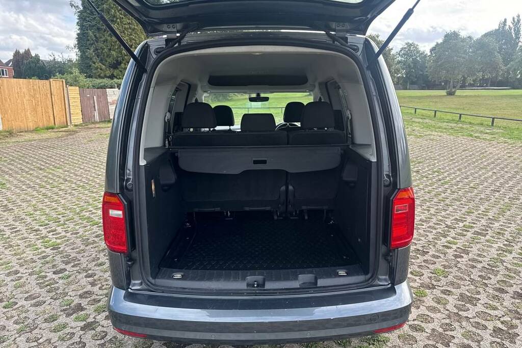 Volkswagen Caddy Life 2.0 Tdi Grey #2