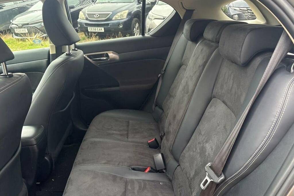 Lexus CT Ct 200H Cvt Black #15