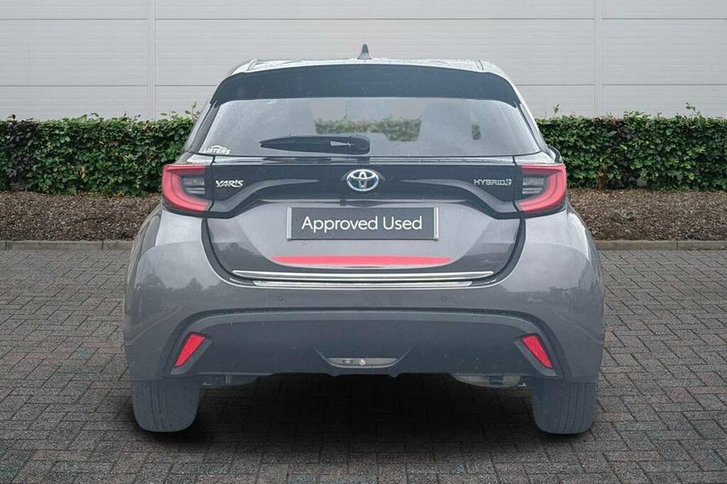 Toyota Yaris 1.5 Hybrid Design Cvt Grey #6