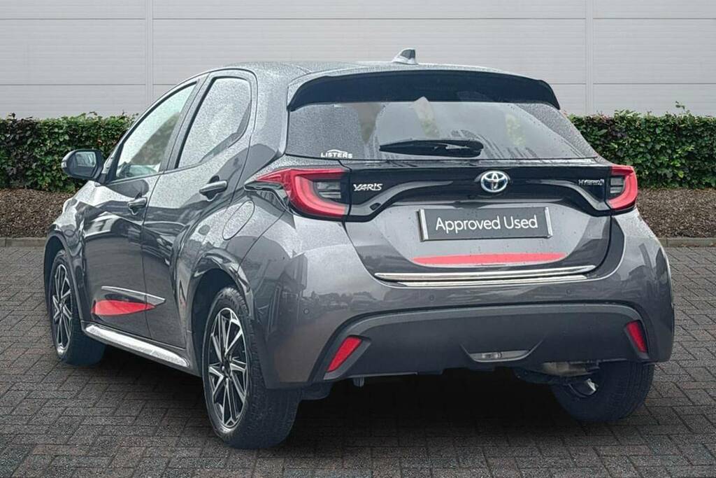 Toyota Yaris 1.5 Hybrid Design Cvt Grey #5