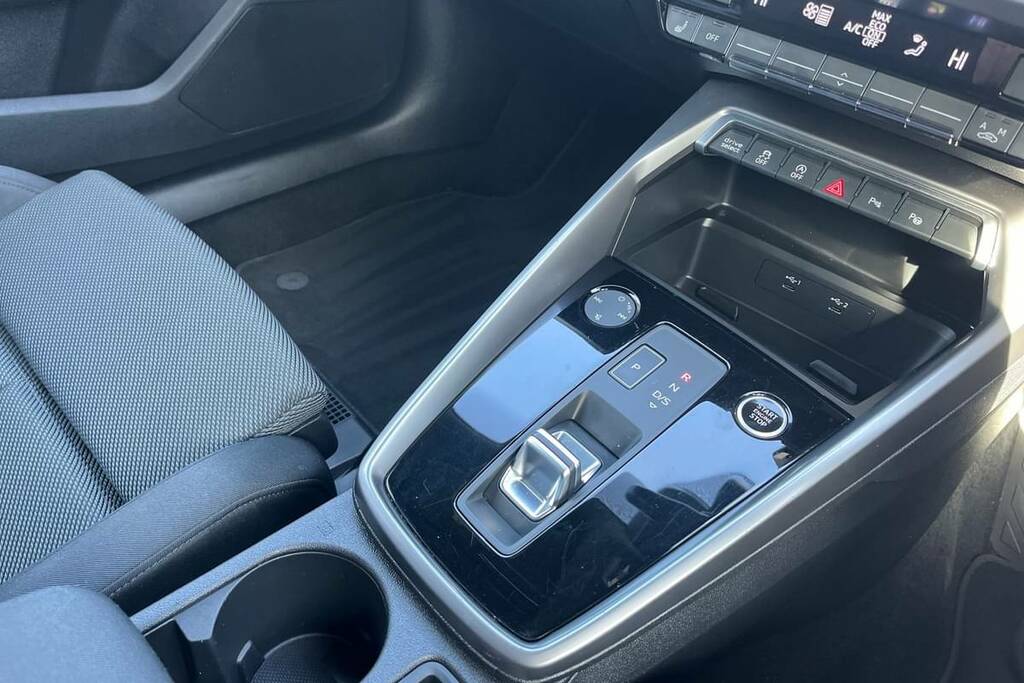 Audi A3 30 Tfsi Sport S Tronic White #5