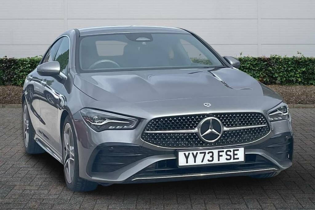 Mercedes-Benz CLA Class 200 Amg Line Executive Tip Grey
