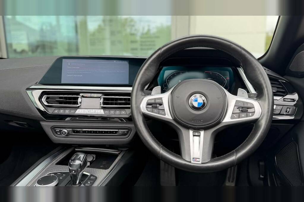 BMW Z4 Sdrive 20I M Sport White #4