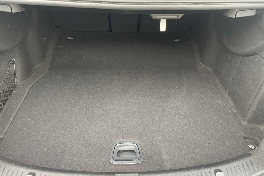 Mercedes-Benz E Class E300h Mhev Amg Line Silver #2