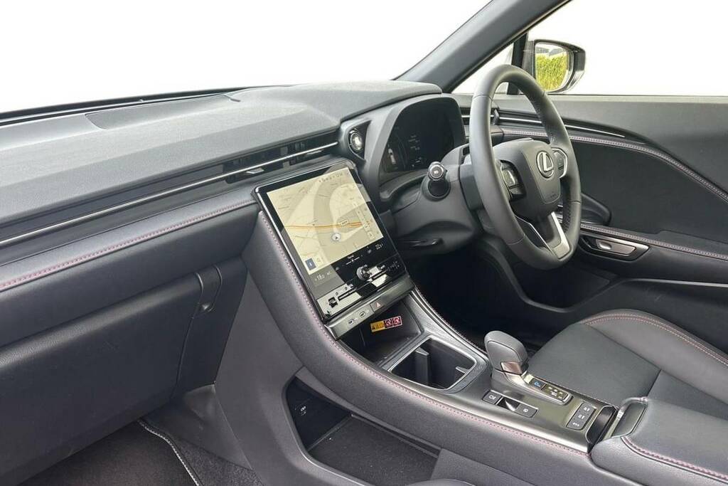 Lexus LBX 1.5 Premium Plus E-cvt Grey #5