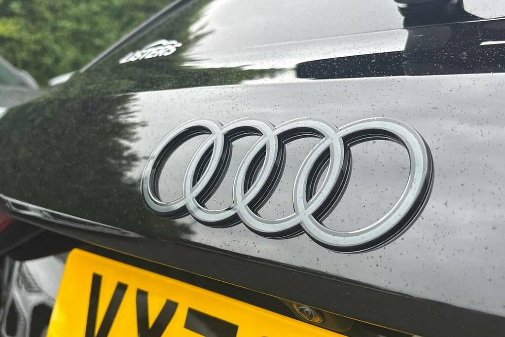 Audi A3 1.5 Tfsi 150 Black Edition S Tronic Black #5