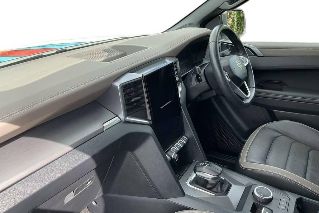 Honda Cr-V Advance White #10
