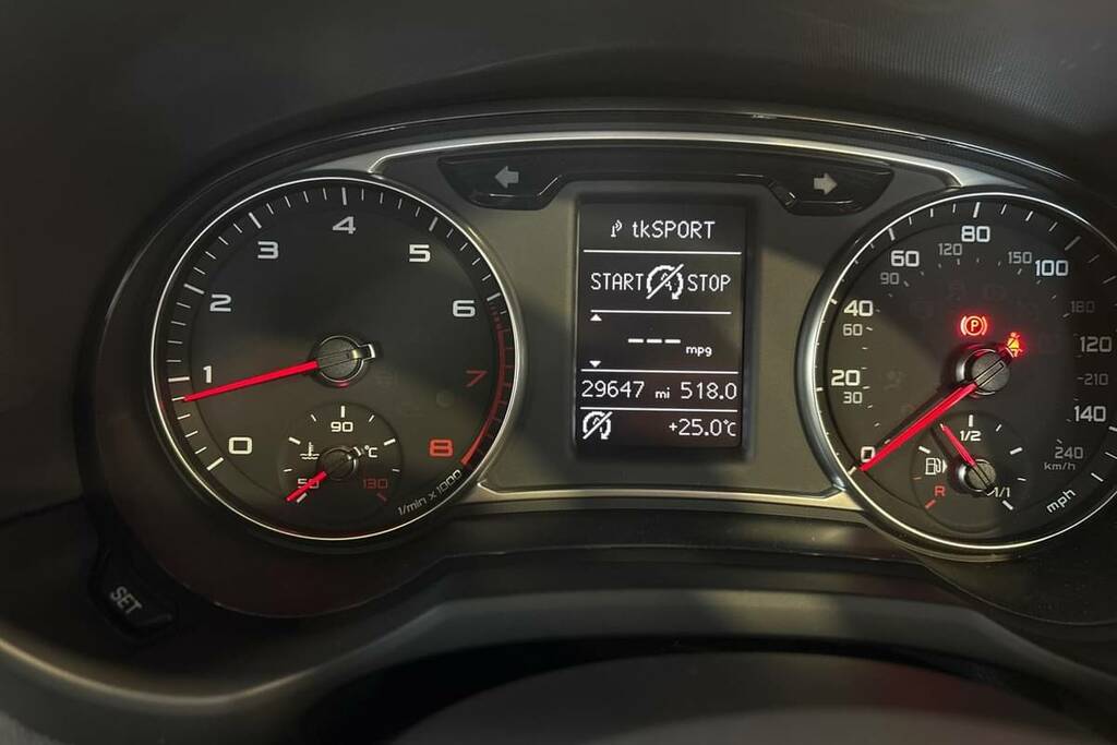 Audi A1 1.4 Tfsi 125 Black Edition Nav S Tronic Red #5