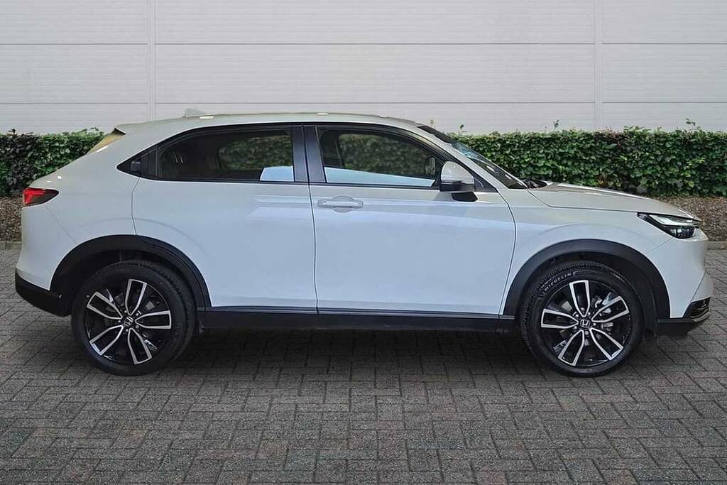 Honda Hr-V 1.5 Ehev Elegance Cvt White #5